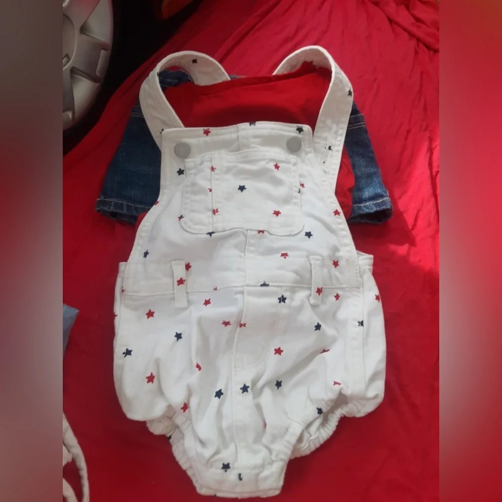super cute baby clothes for sale - Picture 1 of 1